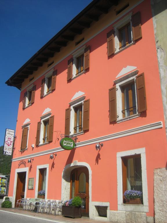 Albergo Ristorante Da Neni Mori Extérieur photo
